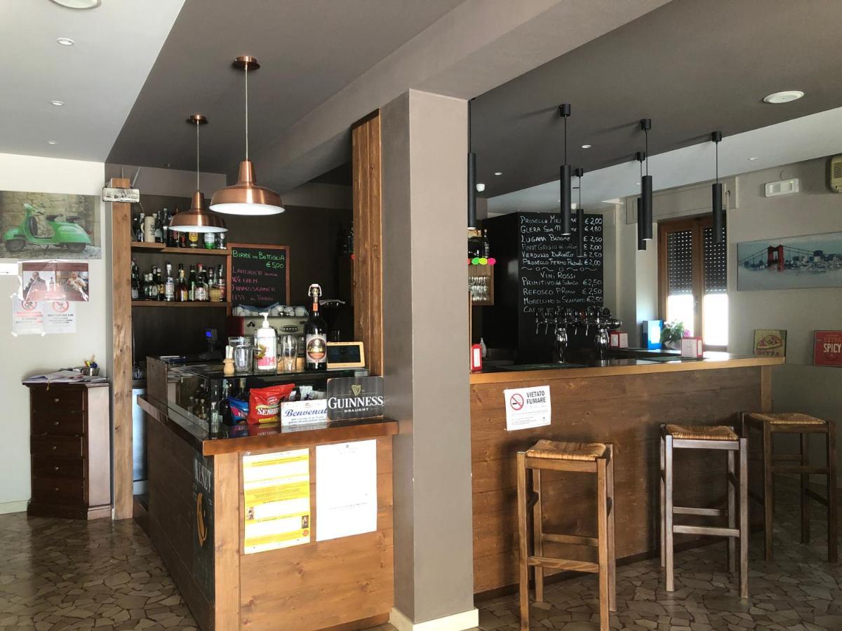 Locanda Alla Stazione Santa Giustina  Eksteriør billede